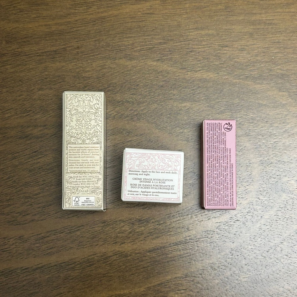 Fresh 5 Pc Travel Set: Sugar Lip, Kombuca Essence, Rose Cream Soy Cleanser - Picture 5 of 10